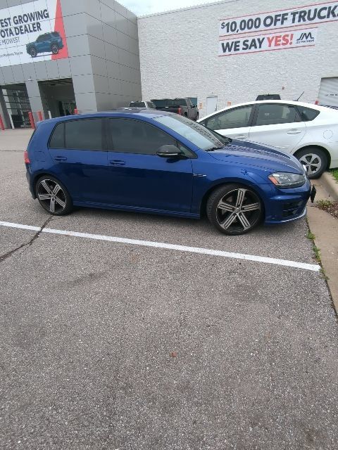 Used 2016 Volkswagen Golf R 4-Door AWD/4WD image 4