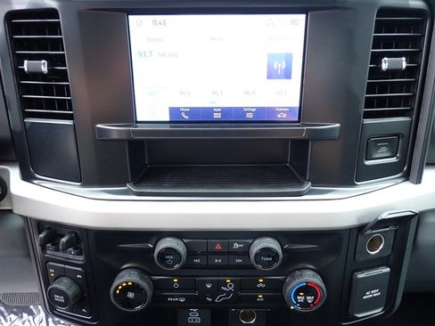 New 2025 Ford F350 XLT w/ FX4 Off-Road Package image 19