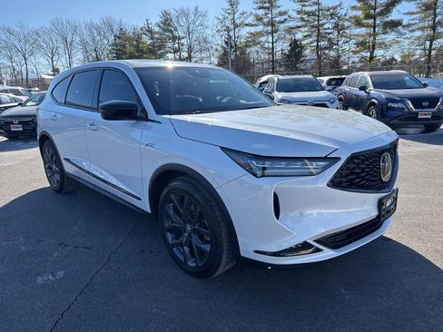 Used 2022 Acura MDX A-Spec image 3