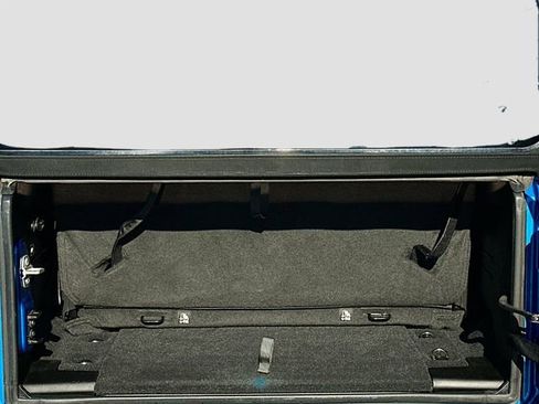 Used 2024 Jeep Wrangler Sport S image 24