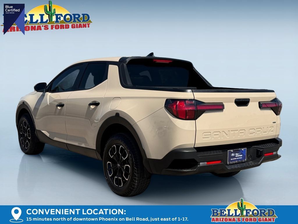 Used 2022 Hyundai Santa Cruz SEL AWD/4WD image 2