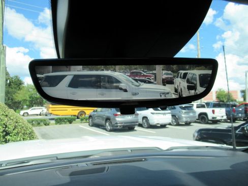 Used 2024 GMC Sierra 3500 Denali Ultimate AWD/4WD image 31