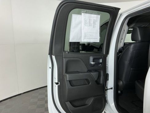 Used 2019 Chevrolet Silverado 2500 LT w/ LT Convenience Package image 21