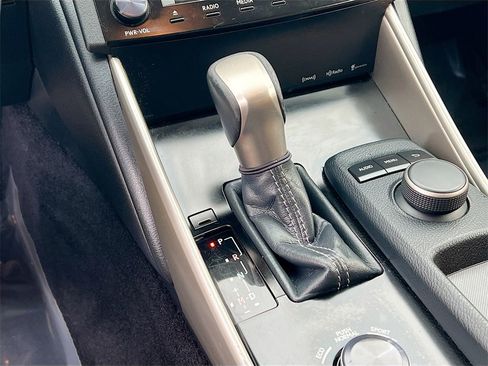 Used 2014 Lexus IS 250 image 16