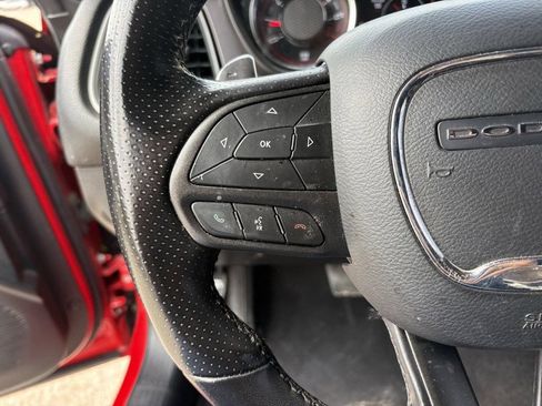 Used 2022 Dodge Challenger GT RWD image 16