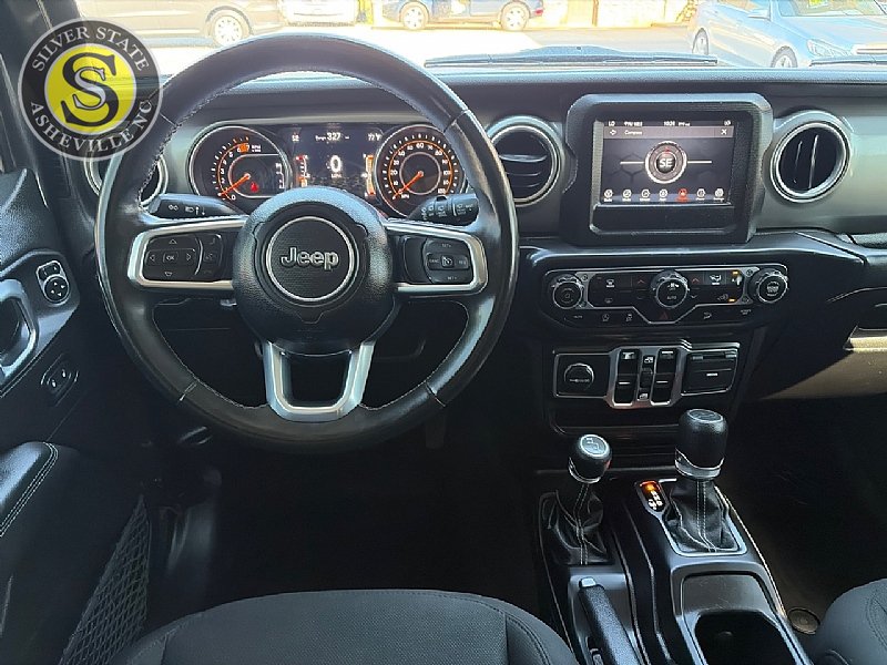 Used 2019 Jeep Wrangler Unlimited Sahara w/ LED Lighting Group AWD/4WD image 26