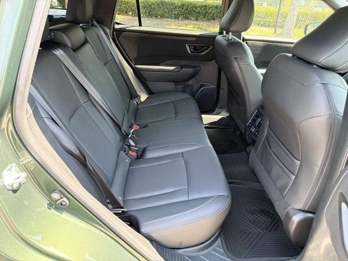 Used 2026 Subaru Outback Limited AWD/4WD image 16