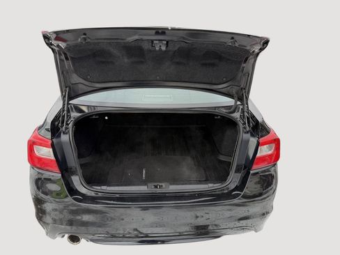 Used 2017 Subaru Legacy 2.5i Limited image 7