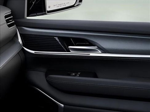 New 2026 Jeep Grand Wagoneer L 4WD image 26