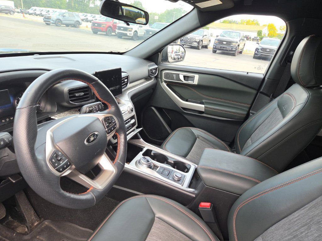 Used 2024 Ford Explorer Timberline AWD/4WD image 5