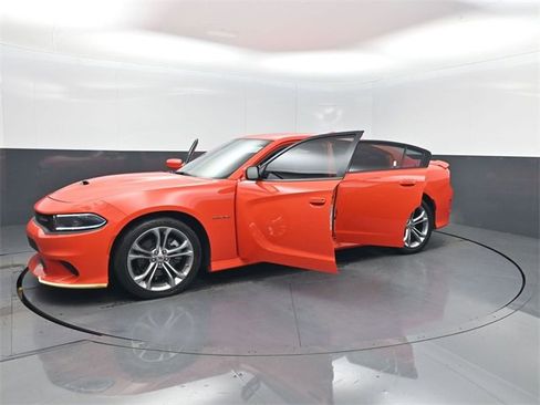 Used 2022 Dodge Charger R/T image 35