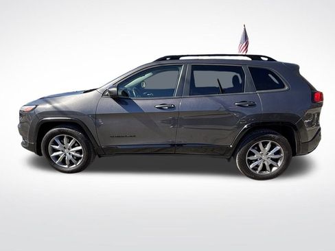 Used 2018 Jeep Cherokee Latitude image 7