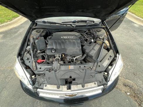 Used 2012 Chevrolet Impala LT w/ LT Sunroof Package FWD image 43