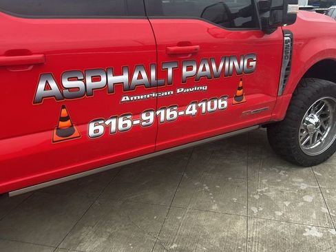 Used 2024 Ford F250 Lariat w/ Lariat Ultimate Package image 7