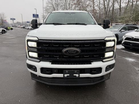 Used 2024 Ford F250 XLT w/ Black Appearance Package image 18