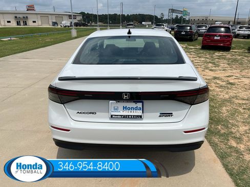 New 2026 Honda Accord Hybrid Sport image 5
