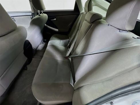 Used 2015 Toyota Prius Two image 21