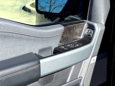 Certified 2022 Ford F150 Lightning Lariat image 9