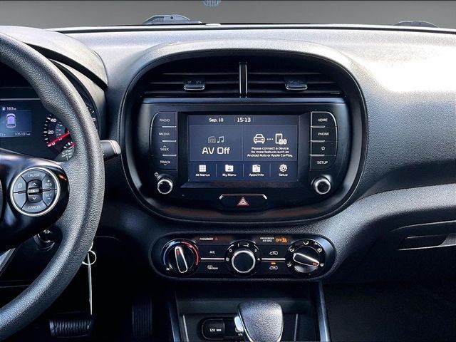Used 2020 Kia Soul S FWD image 6