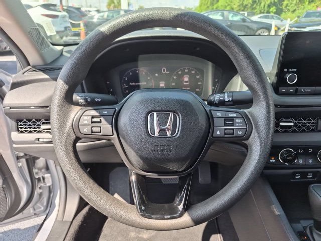 Used 2025 Honda Accord SE image 22