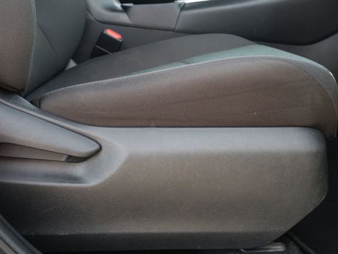 Used 2024 Toyota RAV4 XLE image 30