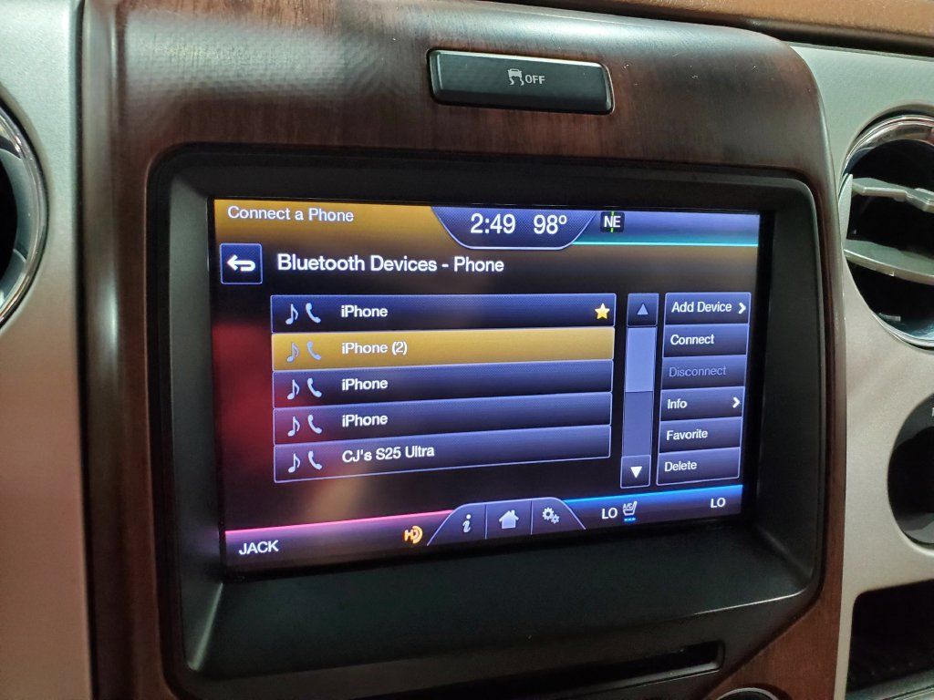 Used 2013 Ford F150 King Ranch w/ King Ranch Luxury Pkg AWD/4WD image 34