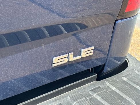 Used 2017 GMC Sierra 1500 SLE w/ SLE Value Package AWD/4WD image 30