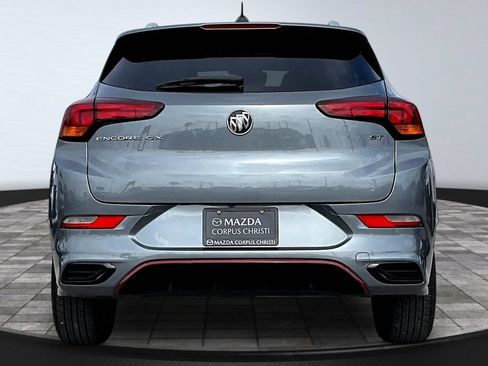 Used 2022 Buick Encore GX Select w/ Sport Touring Package FWD image 6