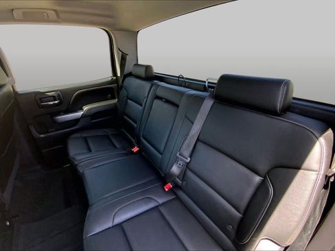 Used 2018 Chevrolet Silverado 1500 LT w/ Texas Edition AWD/4WD image 21