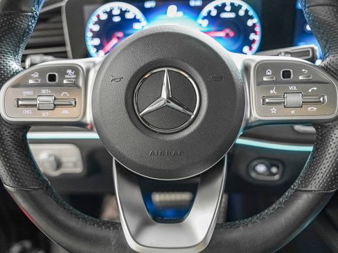 Certified 2021 Mercedes-Benz GLS 580 4MATIC image 16