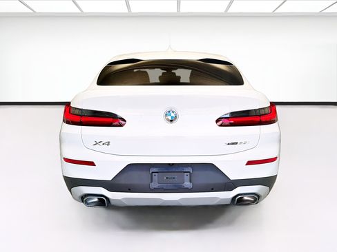 Used 2025 BMW X4 xDrive30i w/ Convenience Package AWD/4WD image 5