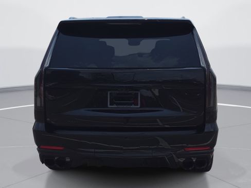 Used 2026 Cadillac Escalade ESV V AWD/4WD image 4