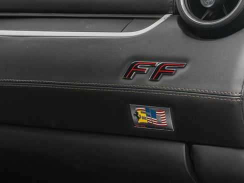 Used 2015 Ferrari FF image 28