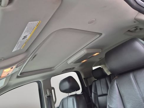 Used 2014 Chevrolet Tahoe LT AWD/4WD image 12