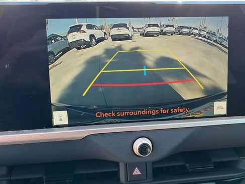 Used 2025 Toyota Crown Signia image 12