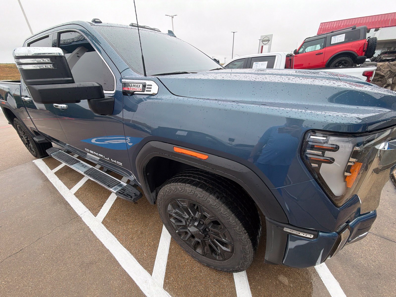 Used 2025 GMC Sierra 2500 Denali w/ Technology Package AWD/4WD image 24