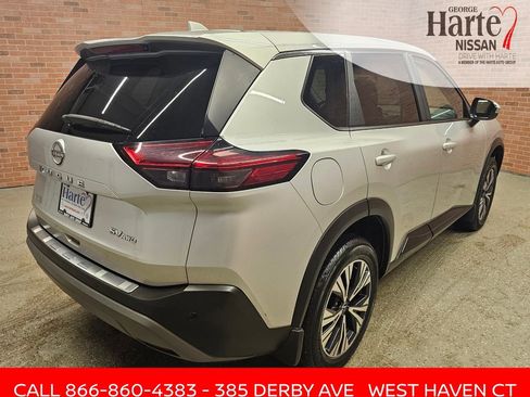 Certified 2023 Nissan Rogue SV image 11