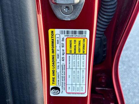 Certified 2023 Ford Escape SE w/ PHEV Premium Package image 39