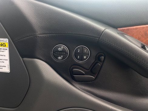 Used 2004 Mercedes-Benz SL 55 AMG image 11