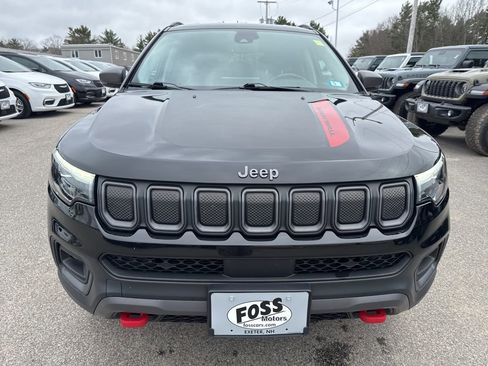 Certified 2022 Jeep Compass Trailhawk w/ Trailhawk Elite Group AWD/4WD image 8