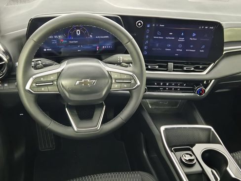 New 2027 Chevrolet Equinox LT w/ Midnight Edition FWD image 30