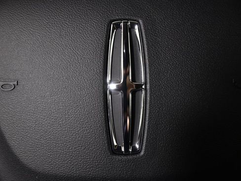 New 2026 Lincoln Corsair Reserve image 34