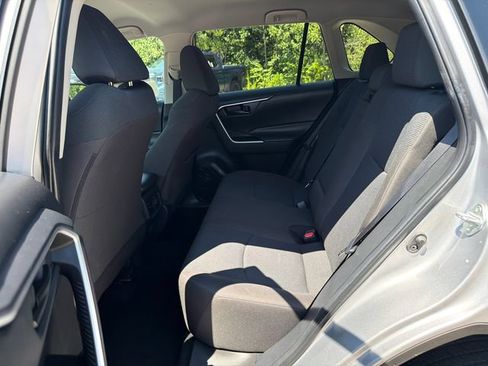 Certified 2025 Toyota RAV4 LE AWD/4WD image 19