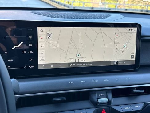 New 2026 Kia EV9 Wind image 25