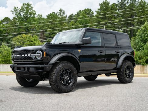 New 2026 Ford Bronco Badlands AWD/4WD image 3