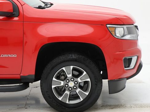 Used 2017 Chevrolet Colorado Z71 image 4