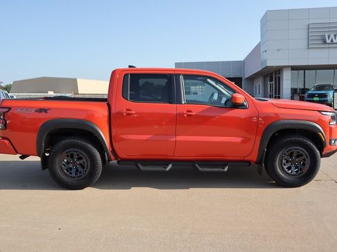 New 2025 Nissan Frontier PRO-4X image 5