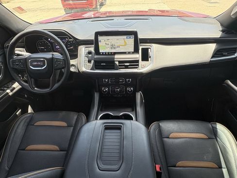 Used 2021 GMC Yukon AT4 w/ Rear Media and Nav Package AWD/4WD image 27