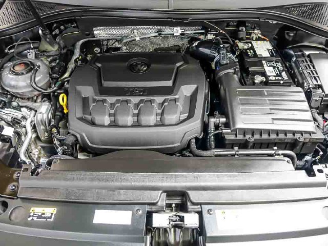 Used 2024 Volkswagen Tiguan S AWD/4WD image 30