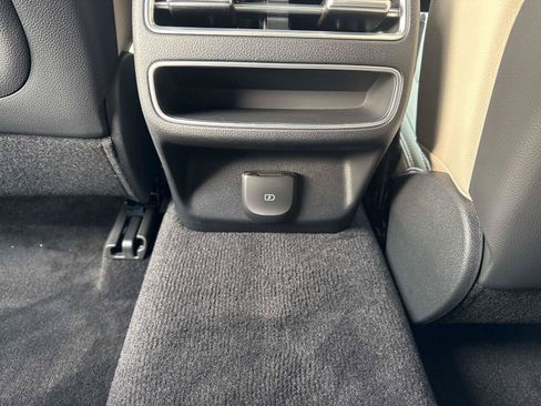 New 2026 Genesis GV70 2.5T Select AWD/4WD image 16